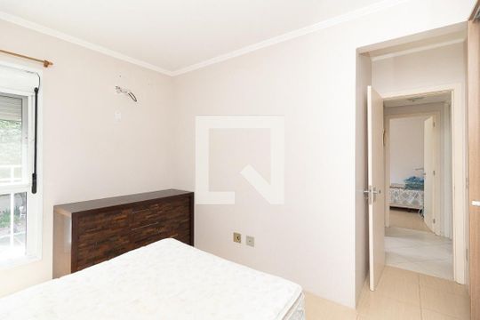 Quarto 1 de apartamento para alugar com 3 quartos, 77m² em Cristal, Porto Alegre