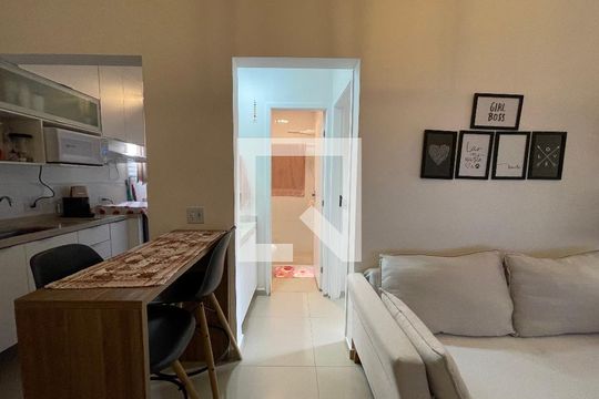 Sala de apartamento à venda com 1 quarto, 38m² em Jardim Trussardi, São Paulo