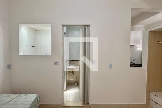 Quarto de kitnet/studio para alugar com 1 quarto, 27m² em Cidade Universitária, Campinas