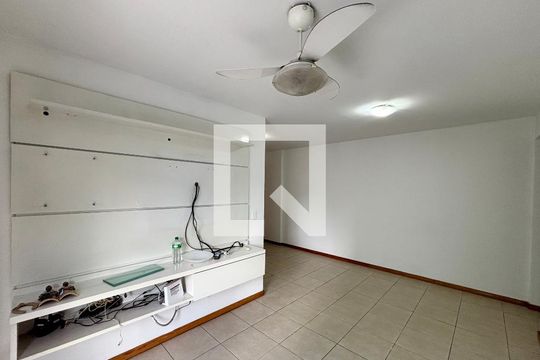 Sala de apartamento para alugar com 3 quartos, 111m² em Botafogo, Rio de Janeiro