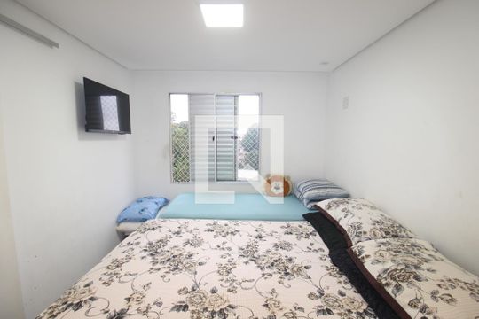 Quarto 1 de apartamento para alugar com 2 quartos, 49m² em Jardim Peri, São Paulo