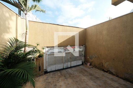 Sala de casa à venda com 3 quartos, 190m² em Vila Buenos Aires, São Paulo