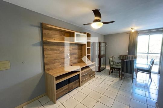 Apartamento à venda com 3 quartos, 73m² em São Miguel, São Leopoldo