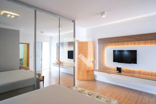 Casa à venda com 3 quartos, 284m² em Barcelona, São Caetano do Sul