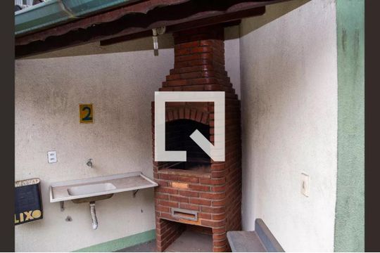 Apartamento para alugar com 2 quartos, 53m² em Jardim Arco-iris, Diadema