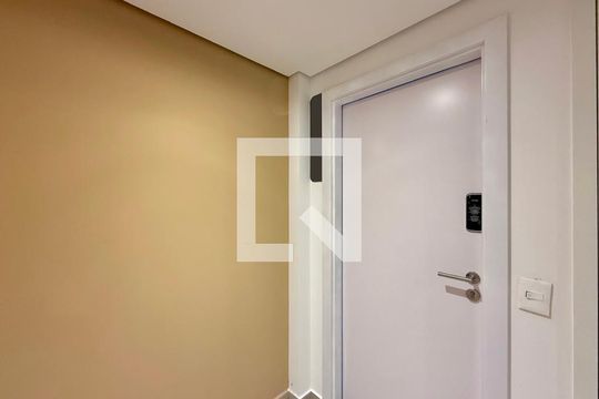 Hall Apartamento  de kitnet/studio para alugar com 0 quarto, 25m² em Vila Cordeiro, São Paulo