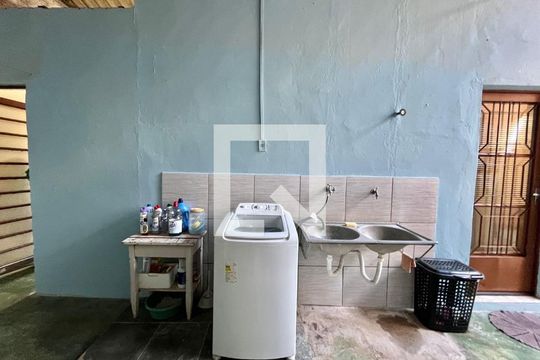 Área de Serviço de casa à venda com 4 quartos, 180m² em Parque Imperador, Campinas