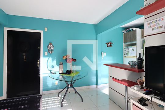 Sala de apartamento para alugar com 1 quarto, 49m² em Bom Jesus, Porto Alegre