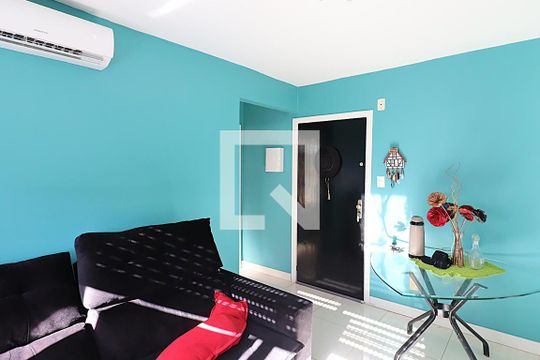 Sala de apartamento para alugar com 1 quarto, 49m² em Bom Jesus, Porto Alegre