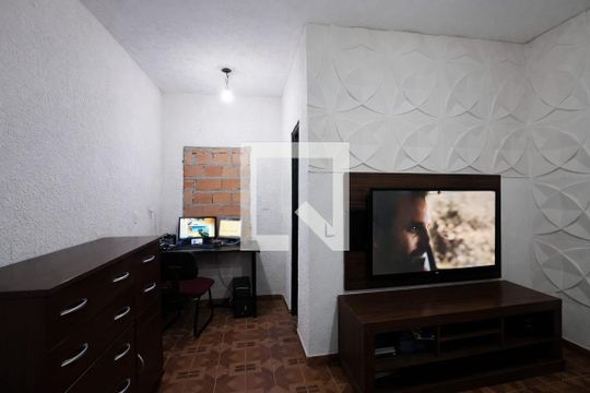 Sala 2 de casa à venda com 3 quartos, 70m² em Jardim Roberto, Osasco