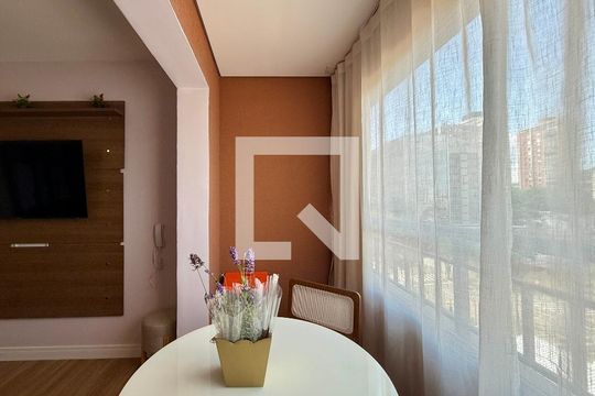 Quarto  de kitnet/studio para alugar com 1 quarto, 27m² em Santo Amaro, São Paulo