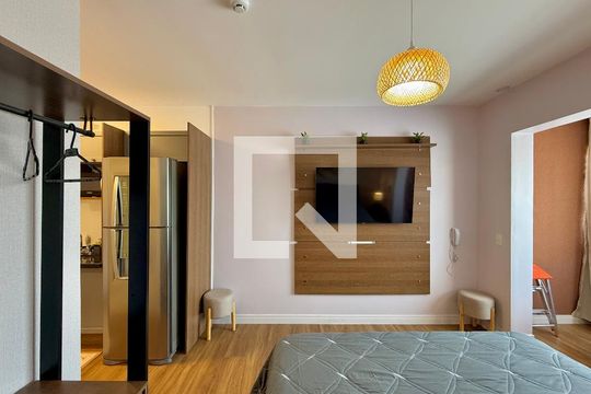 Quarto  de kitnet/studio à venda com 1 quarto, 27m² em Santo Amaro, São Paulo