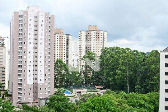 Vista de apartamento à venda com 2 quartos, 56m² em Vila Sonia do Taboao, Taboão da Serra