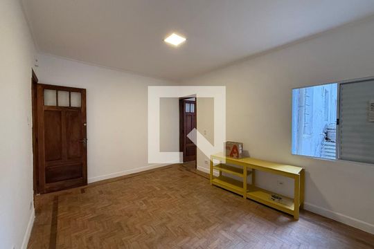 Quarto de casa para alugar com 3 quartos, 100m² em Vila Buarque, São Paulo