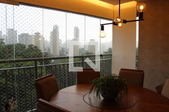 Apartamento à venda com 3 quartos, 79m² em Vila Dom Pedro I, São Paulo