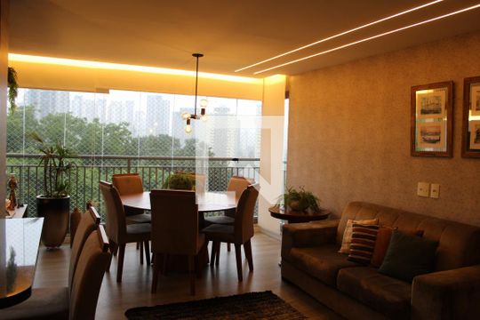 Apartamento à venda com 3 quartos, 79m² em Vila Dom Pedro I, São Paulo