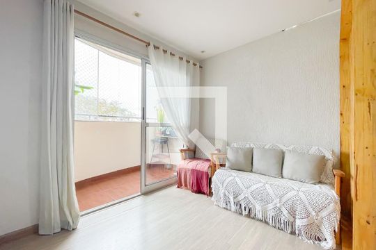 Sala de apartamento à venda com 2 quartos, 74m² em Jaguaribe, Osasco