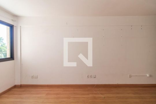 Sala/Quarto de apartamento para alugar com 1 quarto, 44m² em Centro Histórico, Porto Alegre
