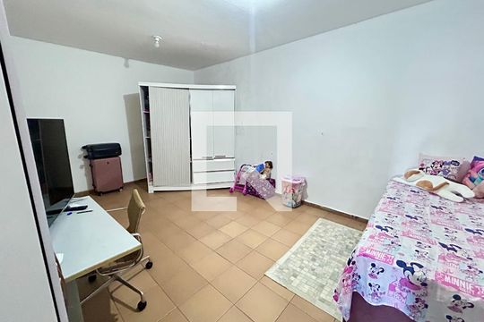 Quarto 1 de casa à venda com 4 quartos, 239m² em Jardim Dourado, Guarulhos