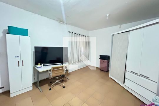 Quarto 1 de casa à venda com 4 quartos, 239m² em Jardim Dourado, Guarulhos