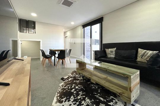Sala de casa para alugar com 3 quartos, 210m² em Campeche, Florianópolis