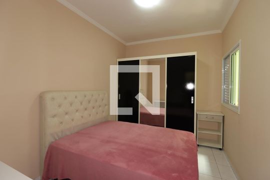 Quarto de apartamento à venda com 2 quartos, 73m² em Vila Curuçá, Santo André
