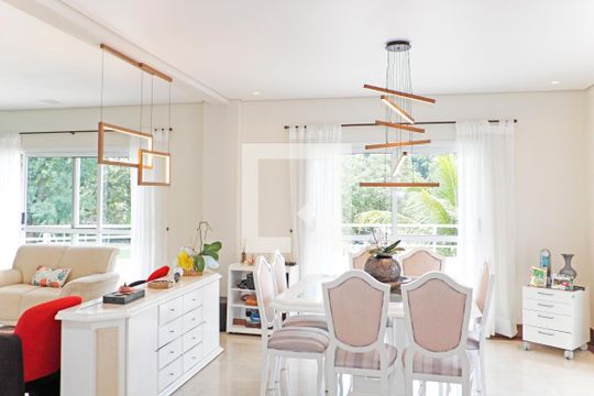Casa de Condomínio para alugar com 4 quartos, 645m² em Santa Cândida, Vinhedo