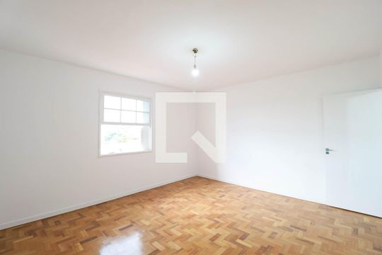 Casa à venda com 2 quartos, 188m² em Bortolândia, São Paulo