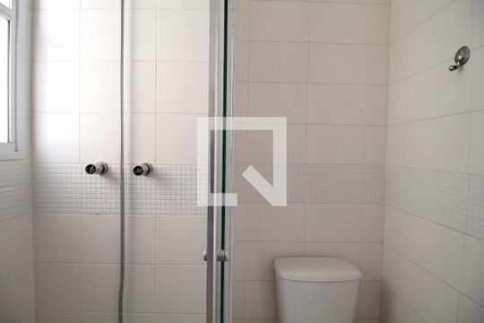 Banheiro de apartamento à venda com 3 quartos, 74m² em Mauá, São Caetano do Sul