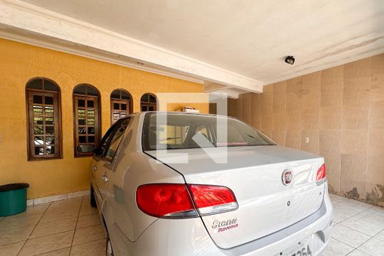 Casa à venda com 4 quartos, 260m² em Parque Terra Nova Ii, São Bernardo do Campo