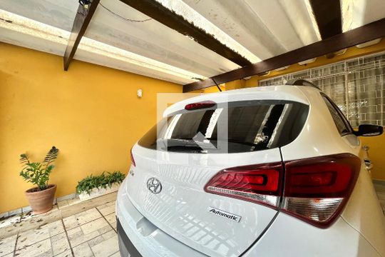 Garagem de casa à venda com 3 quartos, 160m² em Vila Alexandria, São Paulo