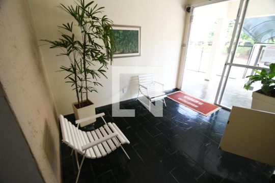 Hall social de apartamento à venda com 2 quartos, 63m² em Jardim Proença, Campinas