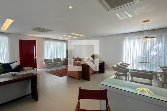Sala de casa à venda com 7 quartos, 614m² em Recreio dos Bandeirantes, Rio de Janeiro