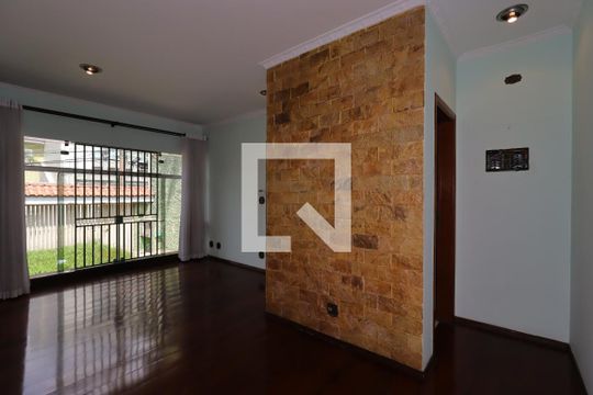 Sala de casa à venda com 3 quartos, 400m² em Santa Maria, Santo André