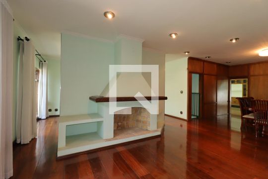 Sala de Estar de casa à venda com 3 quartos, 400m² em Santa Maria, Santo André