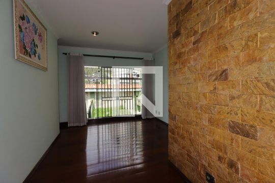 Sala de casa à venda com 3 quartos, 400m² em Santa Maria, Santo André