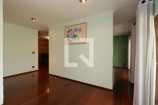 Sala de casa à venda com 3 quartos, 400m² em Santa Maria, Santo André