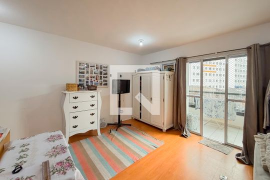 Sala e Quarto de apartamento à venda com 1 quarto, 39m² em Cambuci, São Paulo