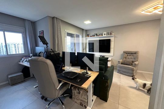Sala de apartamento à venda com 3 quartos, 74m² em Centro, Barueri