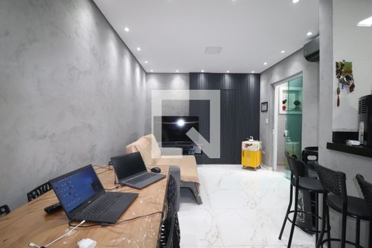 Sala de apartamento à venda com 2 quartos, 65m² em Vila Camilópolis, Santo André