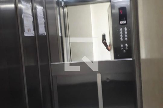 Área externa de apartamento para alugar com 2 quartos, 69m² em Brasilândia, São Gonçalo