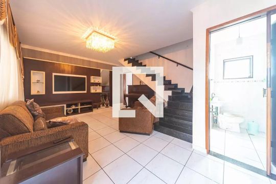 Sala de casa à venda com 3 quartos, 217m² em Vila Linda, Santo André