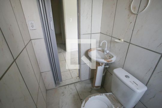 Banheiro da suíte 1 de apartamento à venda com 2 quartos, 64m² em Tanque, Rio de Janeiro