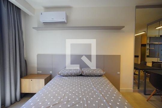Quarto de kitnet/studio para alugar com 1 quarto, 31m² em Trindade, Florianópolis