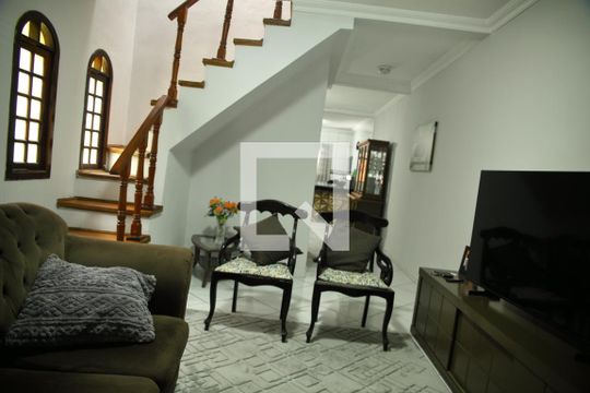 Sala de casa à venda com 3 quartos, 180m² em Bairro dos Casa, São Bernardo do Campo