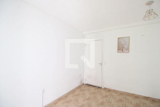 Sala de apartamento para alugar com 1 quarto, 48m² em Taquara, Rio de Janeiro
