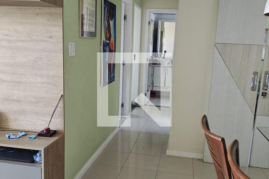 Apartamento para alugar com 3 quartos, 85m² em Costa Azul, Salvador