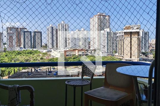 Apartamento para alugar com 3 quartos, 85m² em Costa Azul, Salvador
