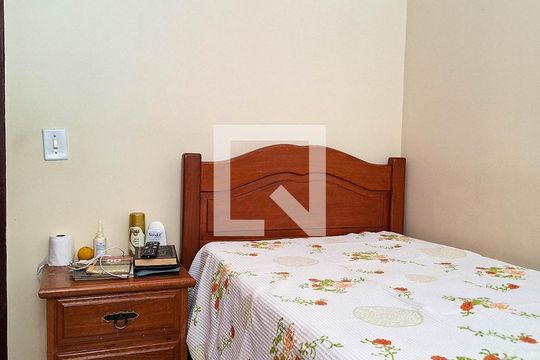 Quarto 1 de apartamento à venda com 2 quartos, 43m² em Fonseca, Niterói
