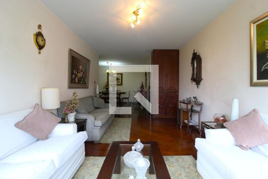 Sala de apartamento à venda com 3 quartos, 140m² em Itaim Bibi, São Paulo